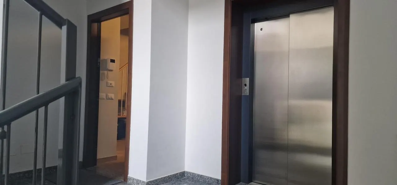 Apartment Charmant E Spazioso Monolocale A Due Passi Dalla Martesana Milan Italy